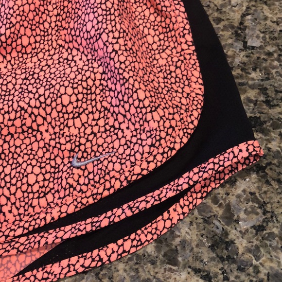 Nike Athletic Shorts - Small - Cool Coral Pattern - Picture 3 of 3